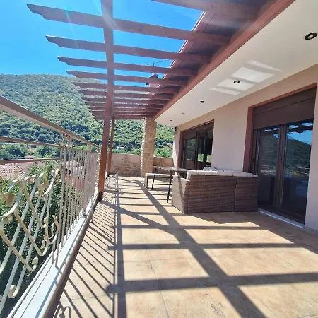 On Mount Olympus - Maisonette *