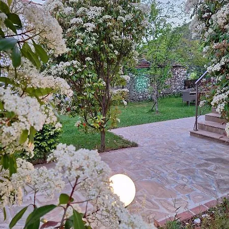 On Mount Olympus - Maisonette *