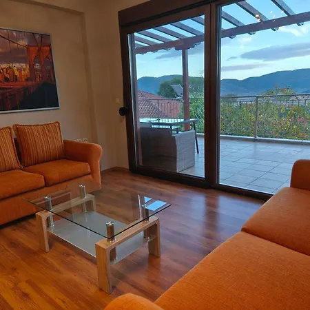 On Mount Olympus - Maisonette Appartement *