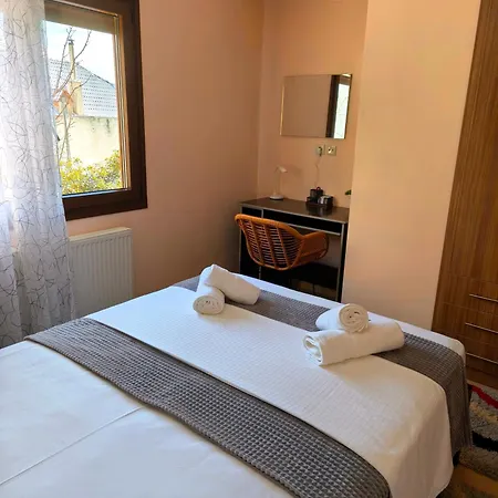 On Mount Olympus - Maisonette