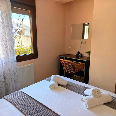 On Mount Olympus - Maisonette