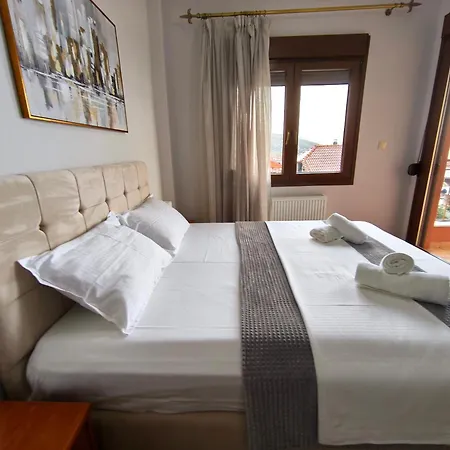 On Mount Olympus - Maisonette